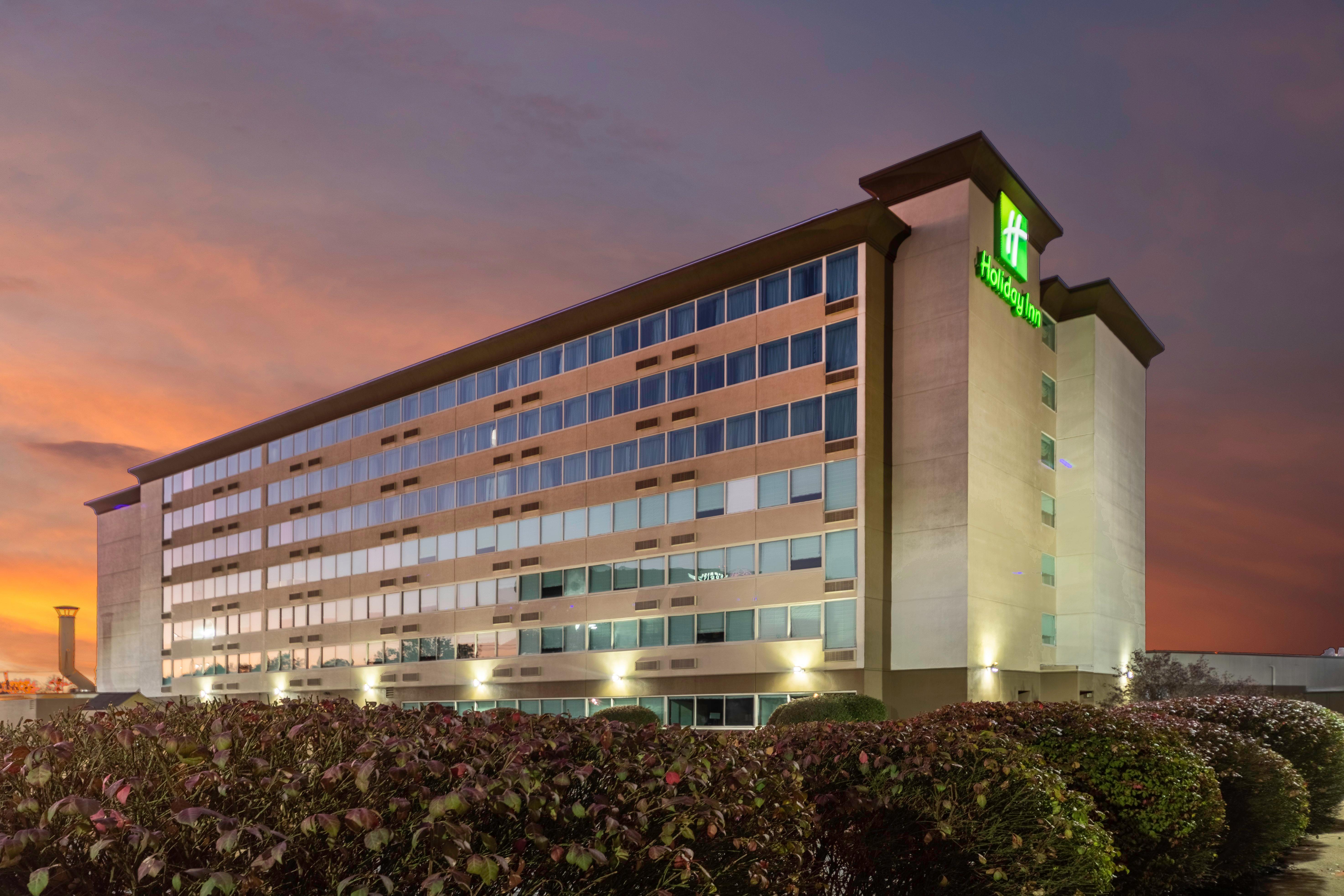 Holiday Inn Louisville East - Hurstbourne By Ihg Dış mekan fotoğraf