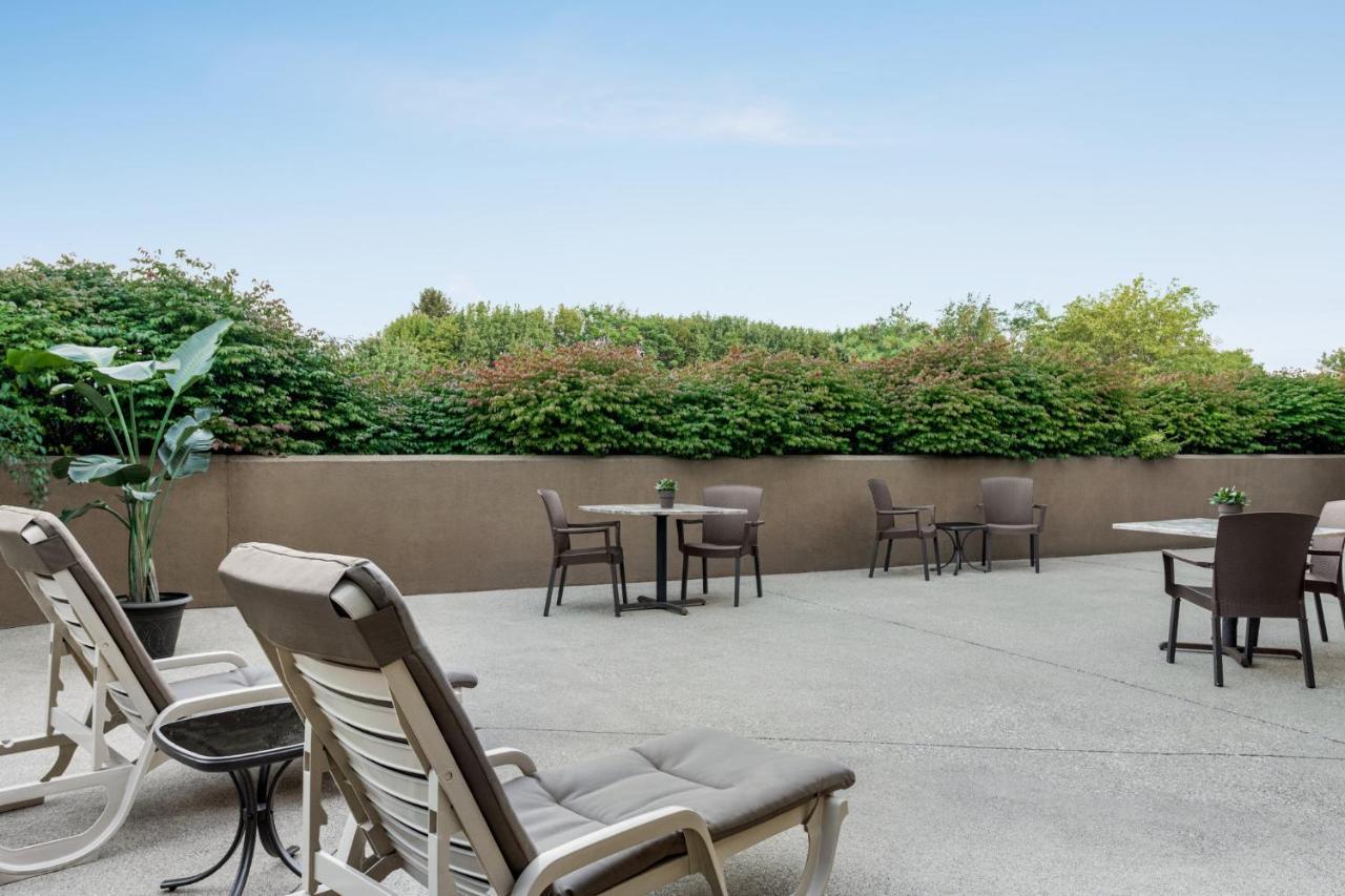 Holiday Inn Louisville East - Hurstbourne By Ihg Dış mekan fotoğraf