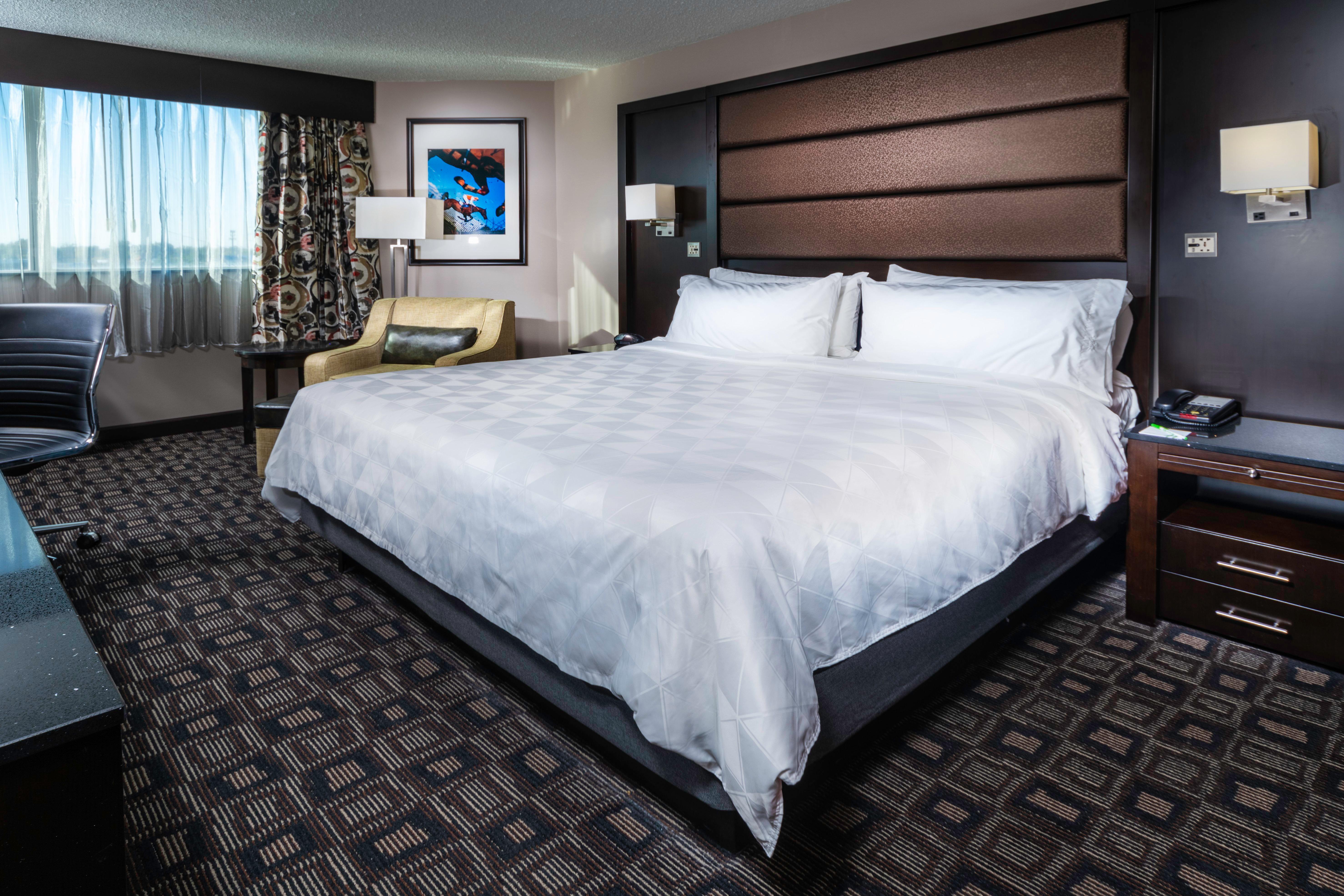 Holiday Inn Louisville East - Hurstbourne By Ihg Dış mekan fotoğraf