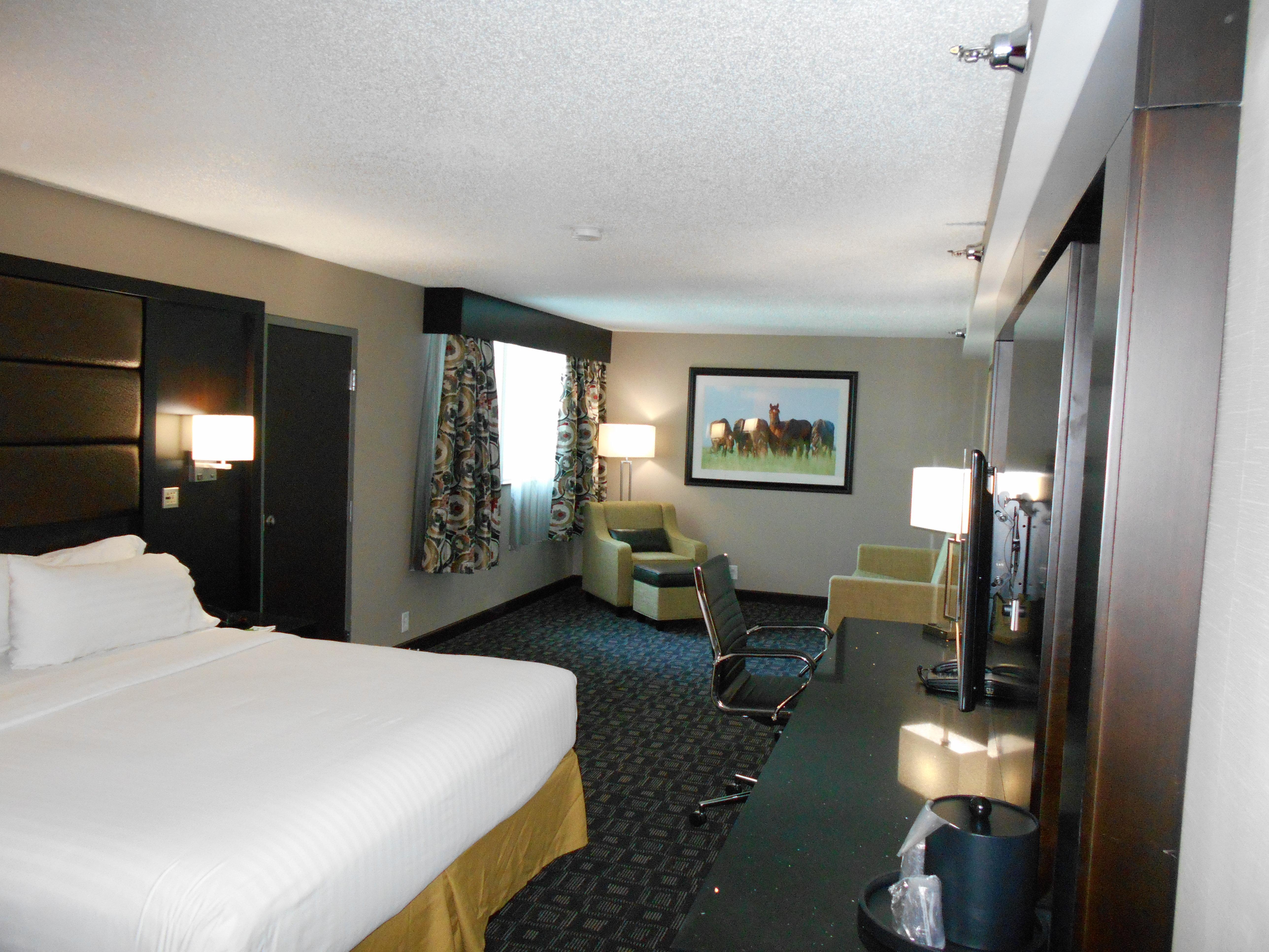 Holiday Inn Louisville East - Hurstbourne By Ihg Dış mekan fotoğraf