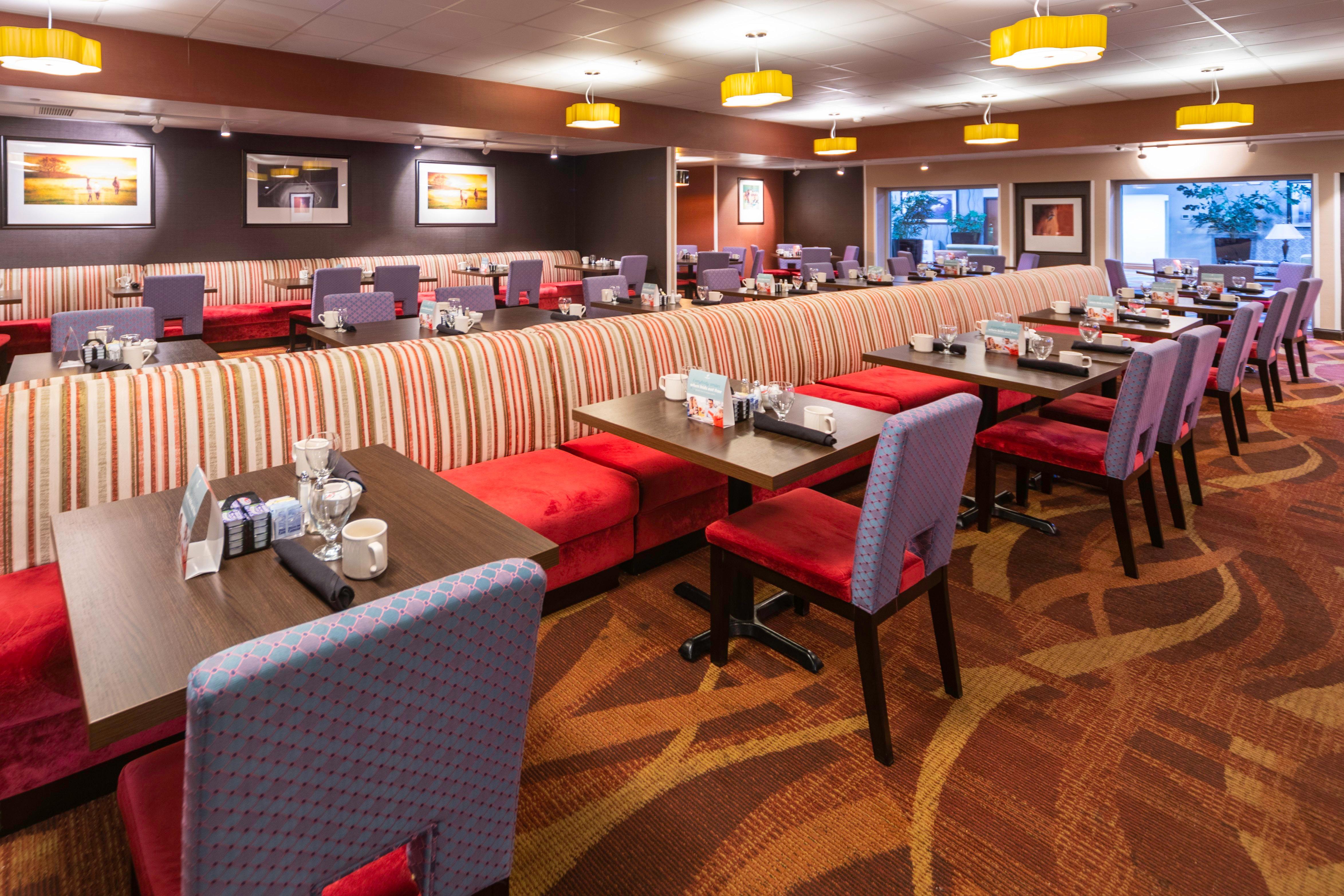 Holiday Inn Louisville East - Hurstbourne By Ihg Dış mekan fotoğraf