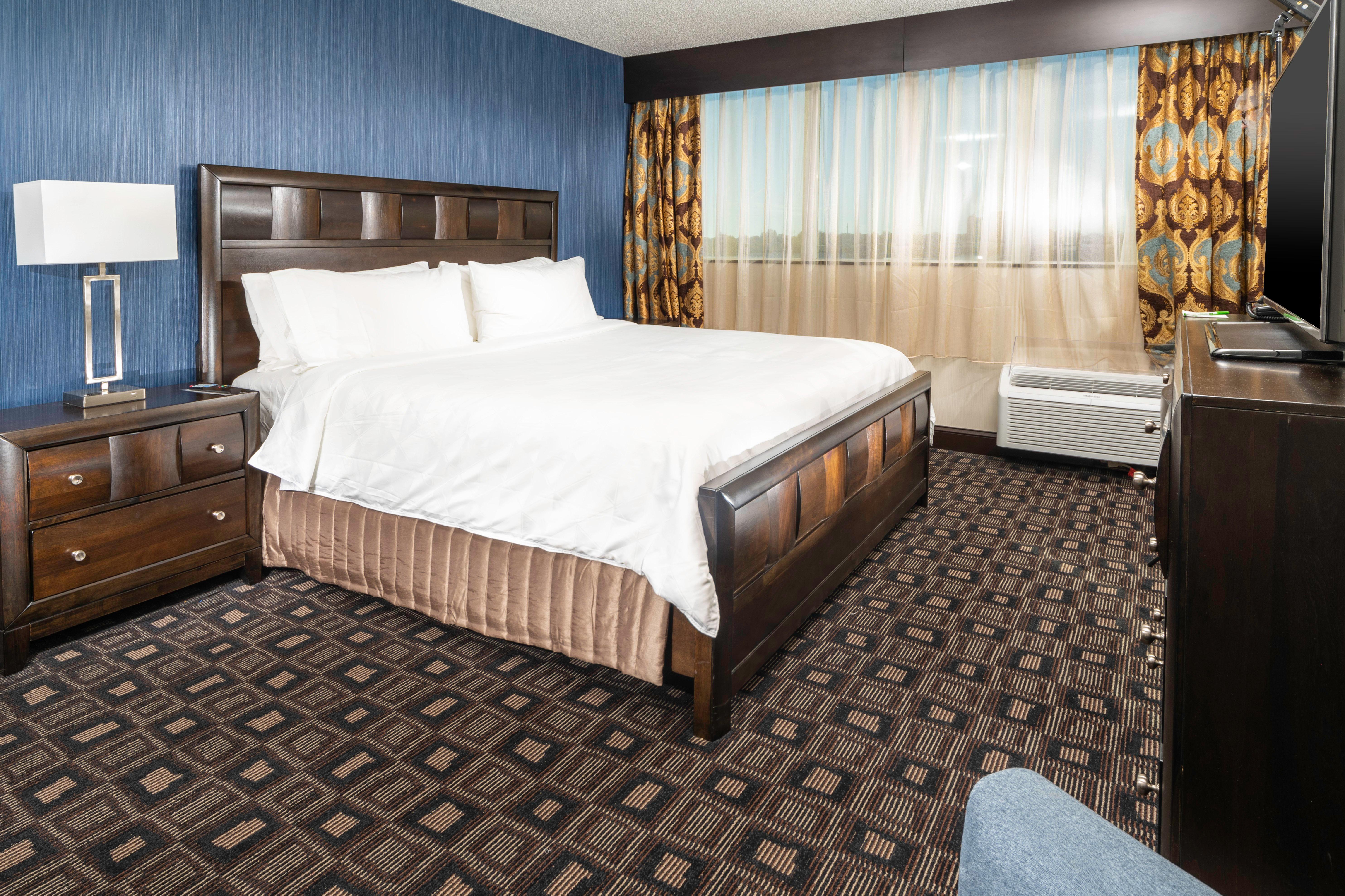 Holiday Inn Louisville East - Hurstbourne By Ihg Dış mekan fotoğraf